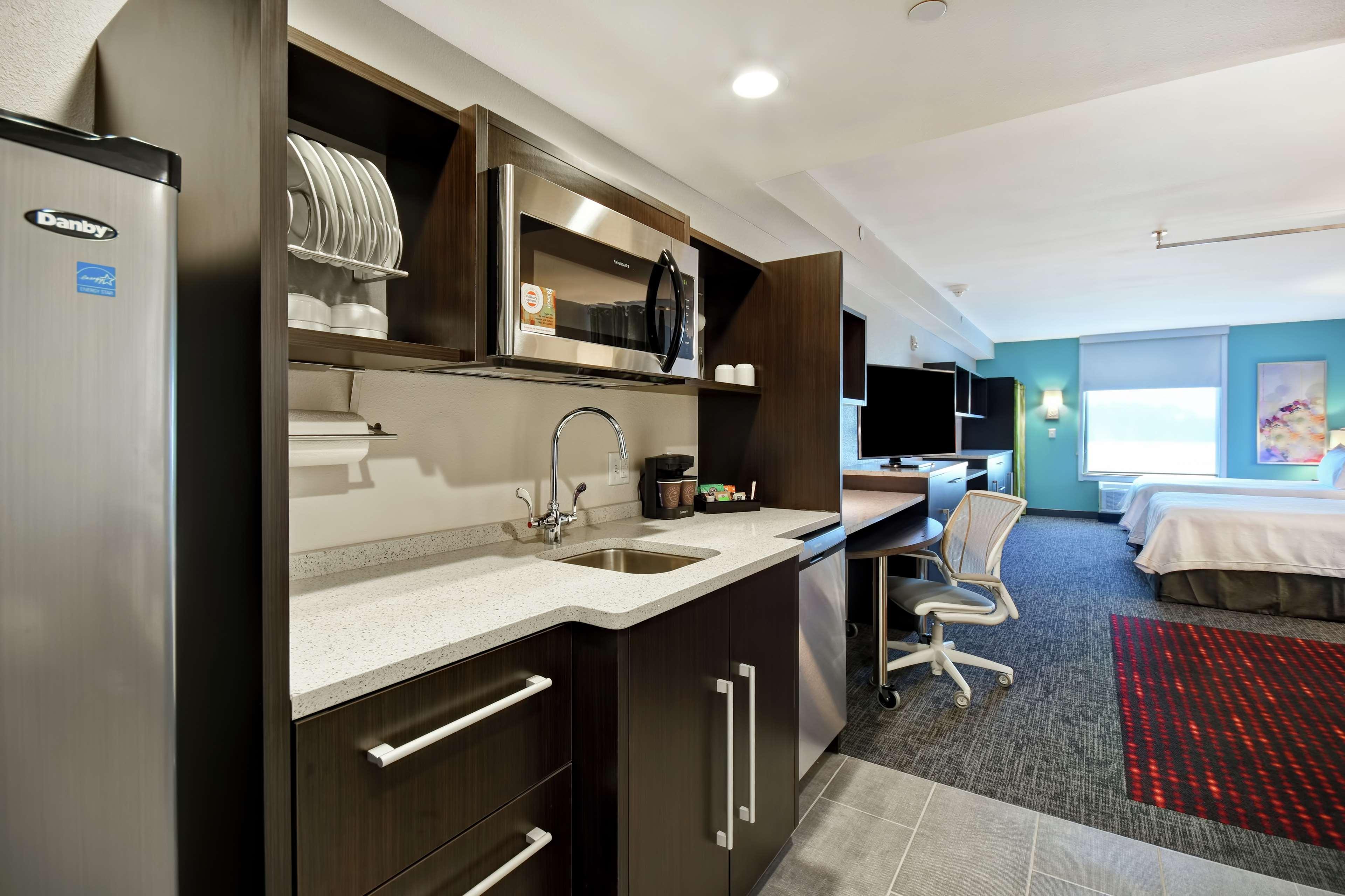 Home 2 Suites By Hilton Dothan Exterior photo