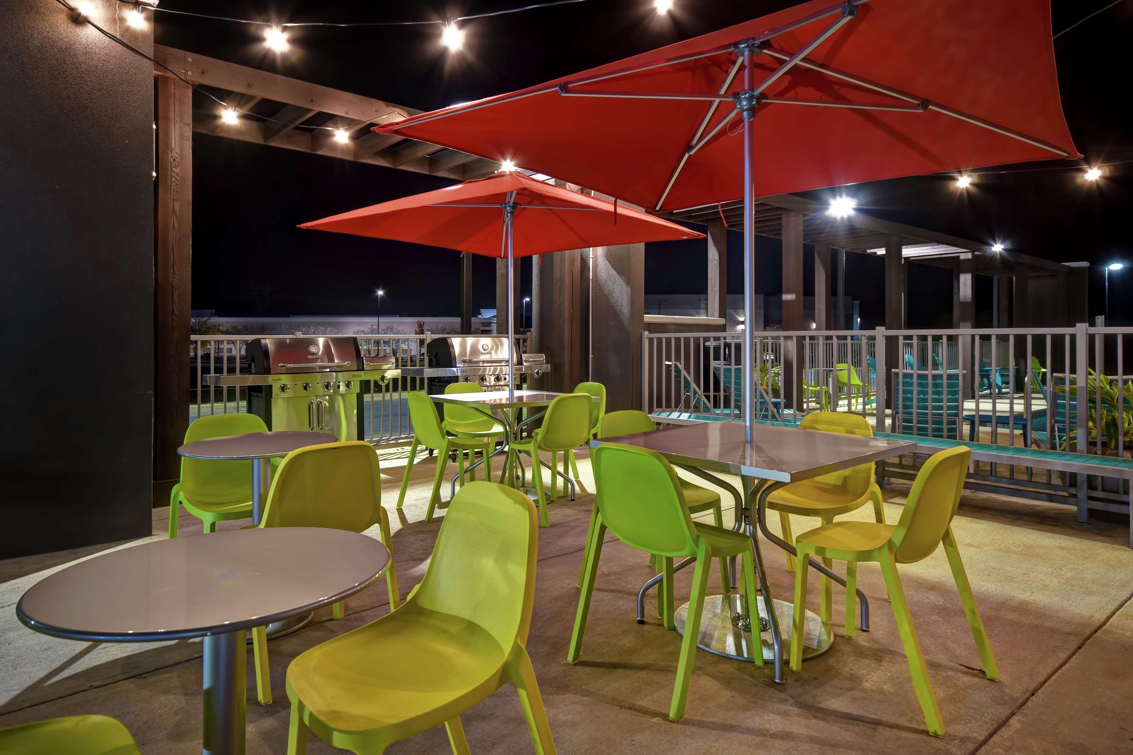 Home 2 Suites By Hilton Dothan Exterior photo