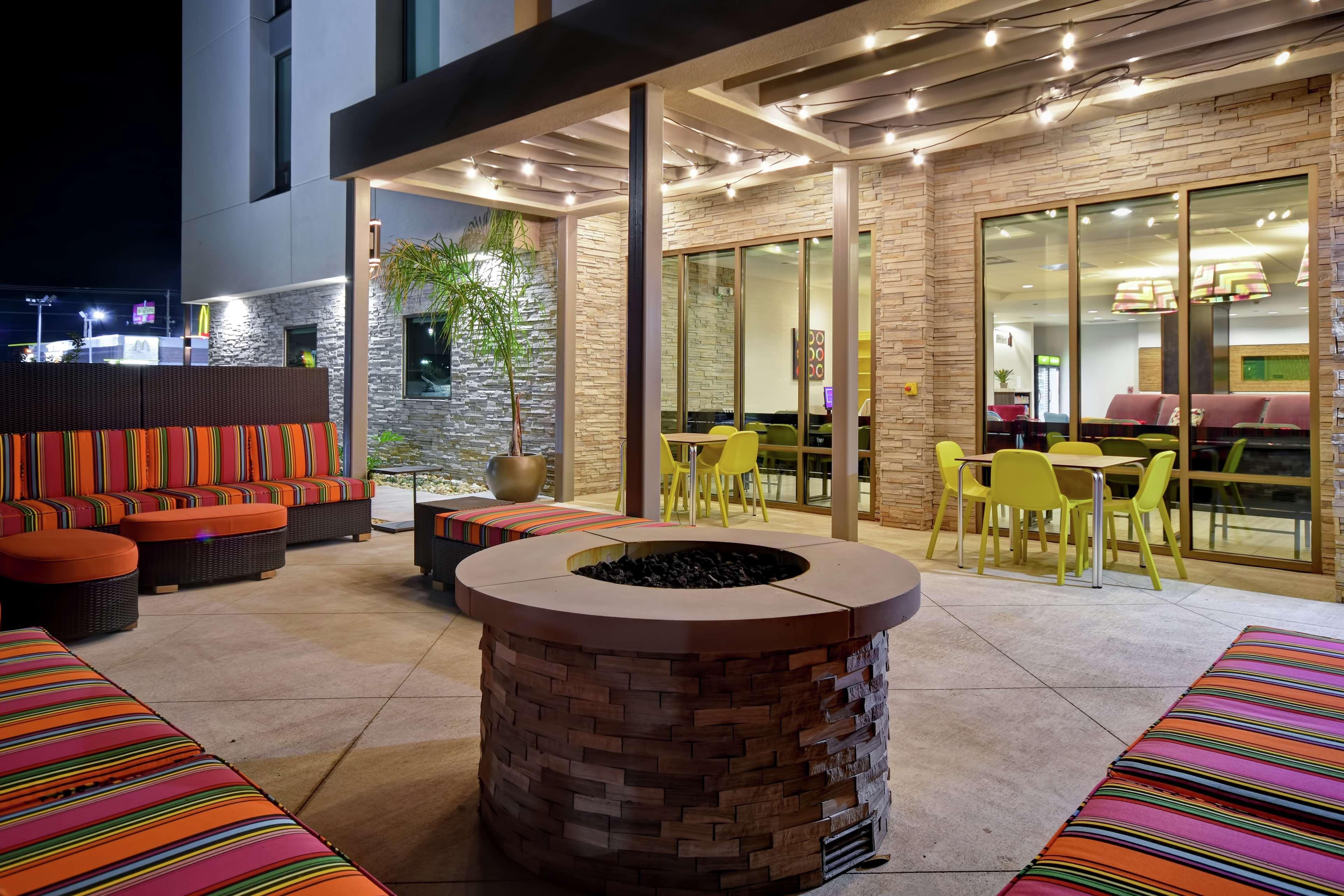 Home 2 Suites By Hilton Dothan Exterior photo