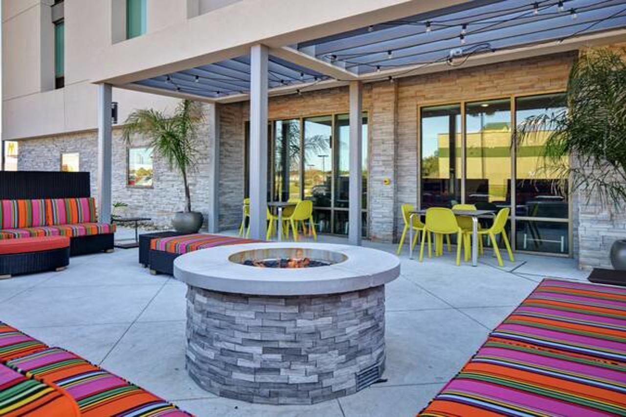 Home 2 Suites By Hilton Dothan Exterior photo